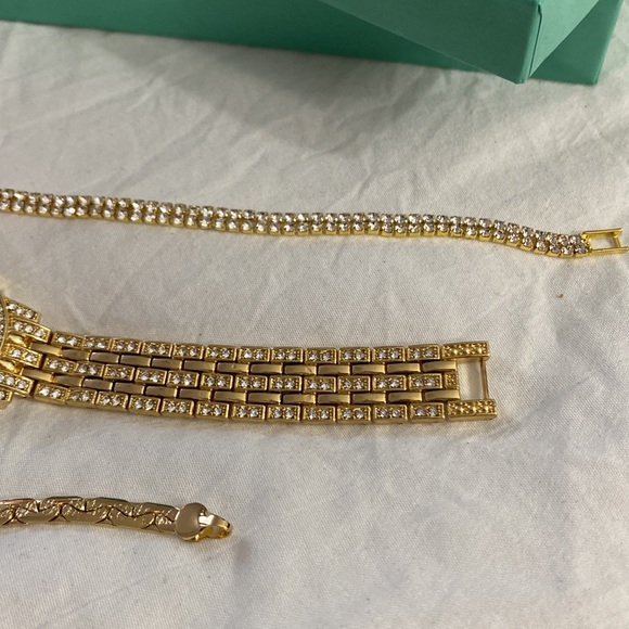 3pc Watch & Bracelet Set - Picture 6 of 10